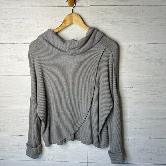 Lucky Brand Sweater SZ Medium Gray Tulip Hem Ribbed Asymmetrical Open Back Fall - Picture 4 of 12